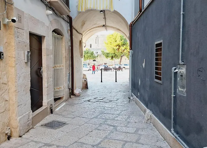 Loft San Nicola לינה וארוחת בוקר *